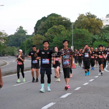 Runner Photo 4092915