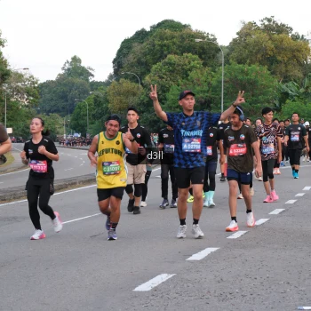 Runner Photo 4092918