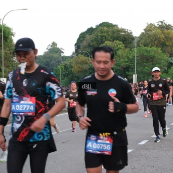 Runner Photo 4092943
