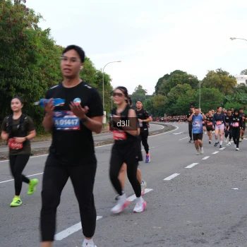 Runner Photo 4092998