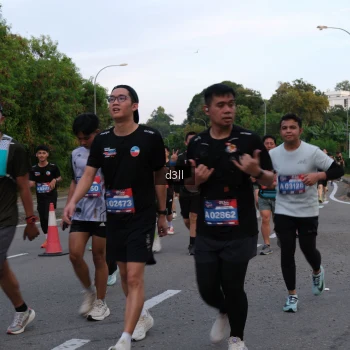 Runner Photo 4093024