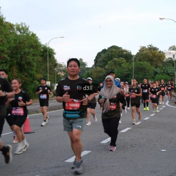 Runner Photo 4093035