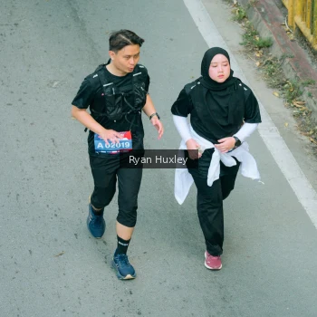 Runner Photo 4093037
