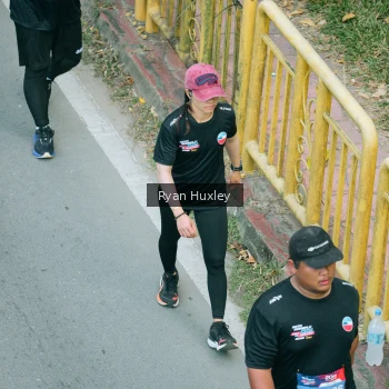 Runner Photo 4093068