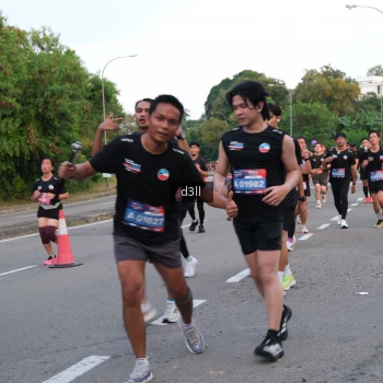 Runner Photo 4093081