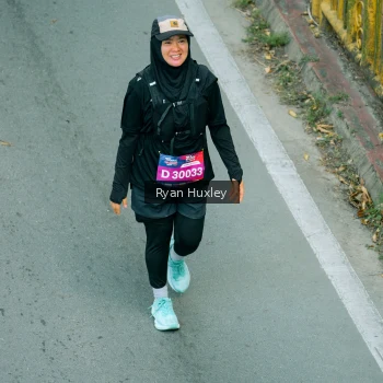 Runner Photo 4093100