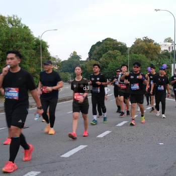Runner Photo 4093105