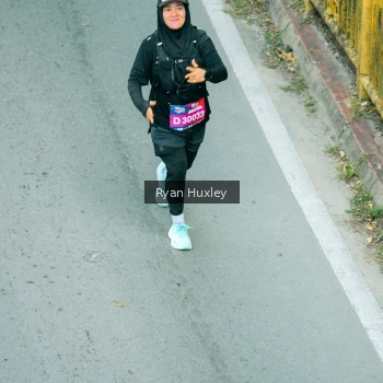 Runner Photo 4093109