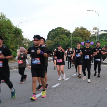 Runner Photo 4093113