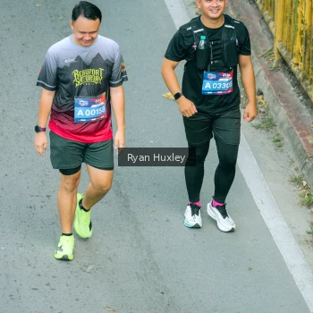 Runner Photo 4093126