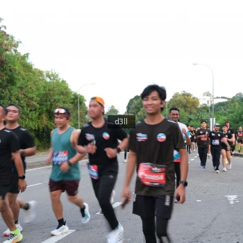 Runner Photo 4093128