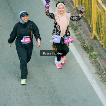 Runner Photo 4093130