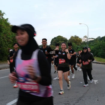 Runner Photo 4093142