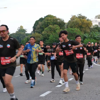 Runner Photo 4093168