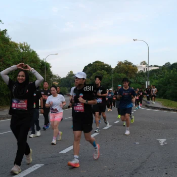 Runner Photo 4093198