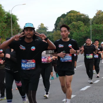 Runner Photo 4093213