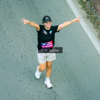 Runner Photo 4093240