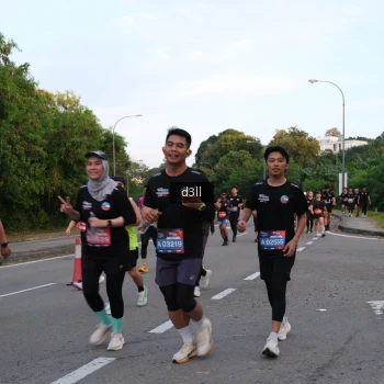 Runner Photo 4093246