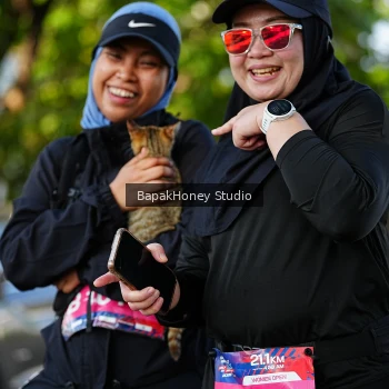 Runner Photo 4093250
