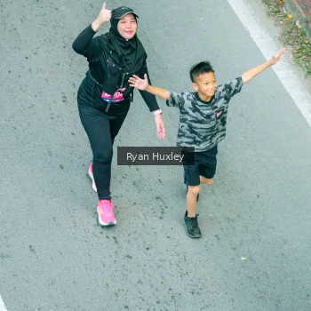Runner Photo 4093294