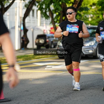Runner Photo 4093299