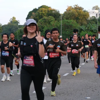 Runner Photo 4093307