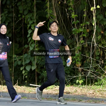 Runner Photo 4093313