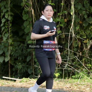 Runner Photo 4093318