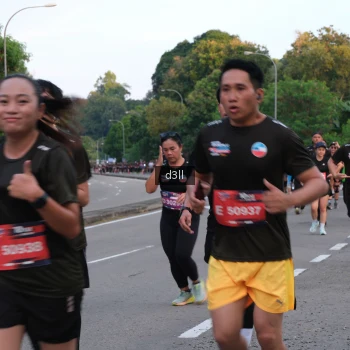 Runner Photo 4093354