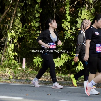 Runner Photo 4093356