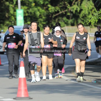 Runner Photo 4093379