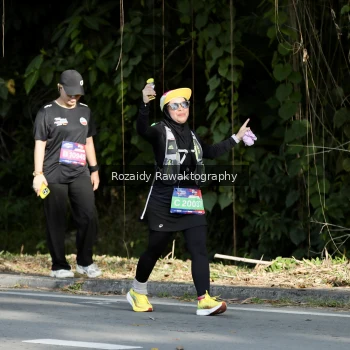 Runner Photo 4093380