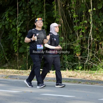 Runner Photo 4093394