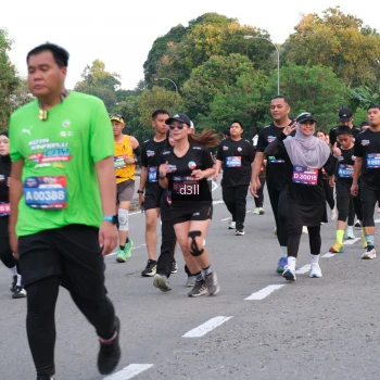 Runner Photo 4093405
