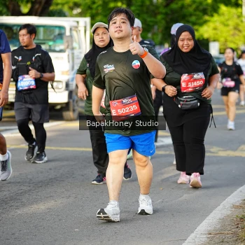 Runner Photo 4093443