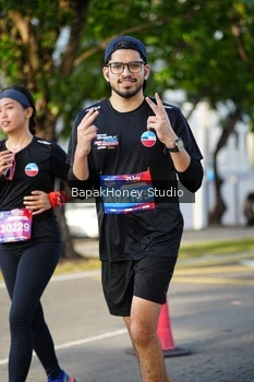 Runner Photo 4093461