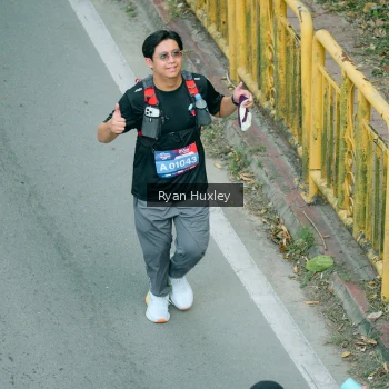 Runner Photo 4093471