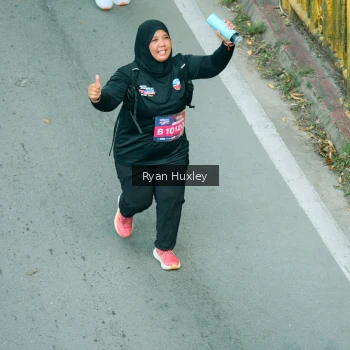 Runner Photo 4093476