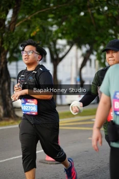 Runner Photo 4093498