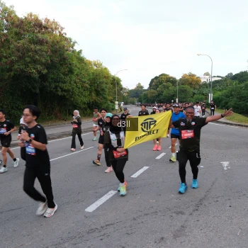 Runner Photo 4093514