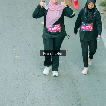 Runner Photo 4093518
