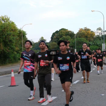 Runner Photo 4093549