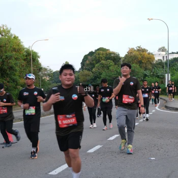 Runner Photo 4093567