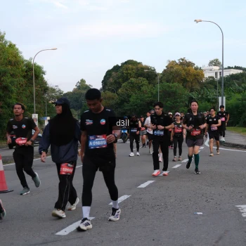 Runner Photo 4093575