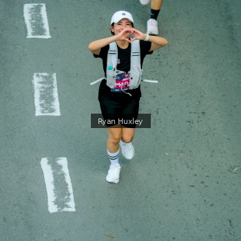 Runner Photo 4093601