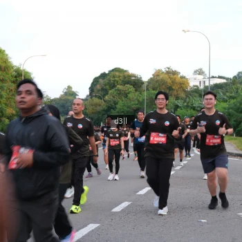 Runner Photo 4093610