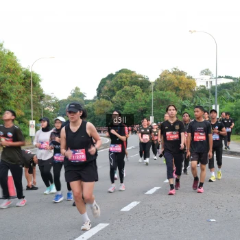 Runner Photo 4093613