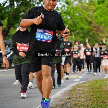 Runner Photo 4093625