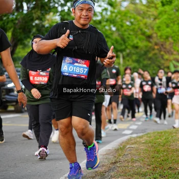 Runner Photo 4093626