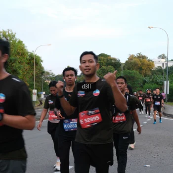 Runner Photo 4093634